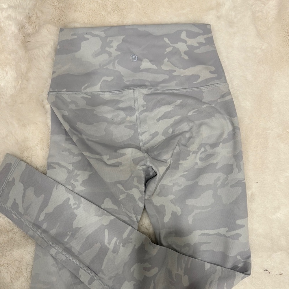 Luluemon Gray Camouflage Leggings